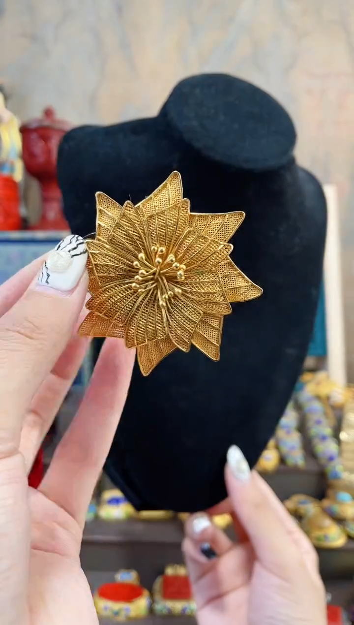 【闪购商品】非遗绝技花丝镶嵌胸针加链