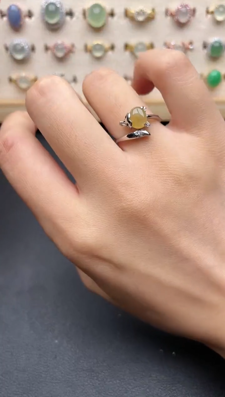 【闪购商品】翡翠戒指银S925镶嵌一物一证一礼盒