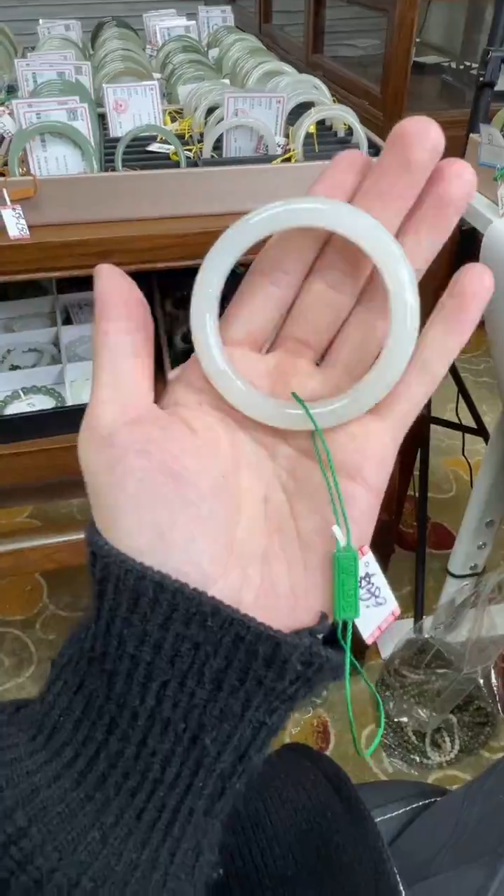 未镶嵌手镯和田玉52