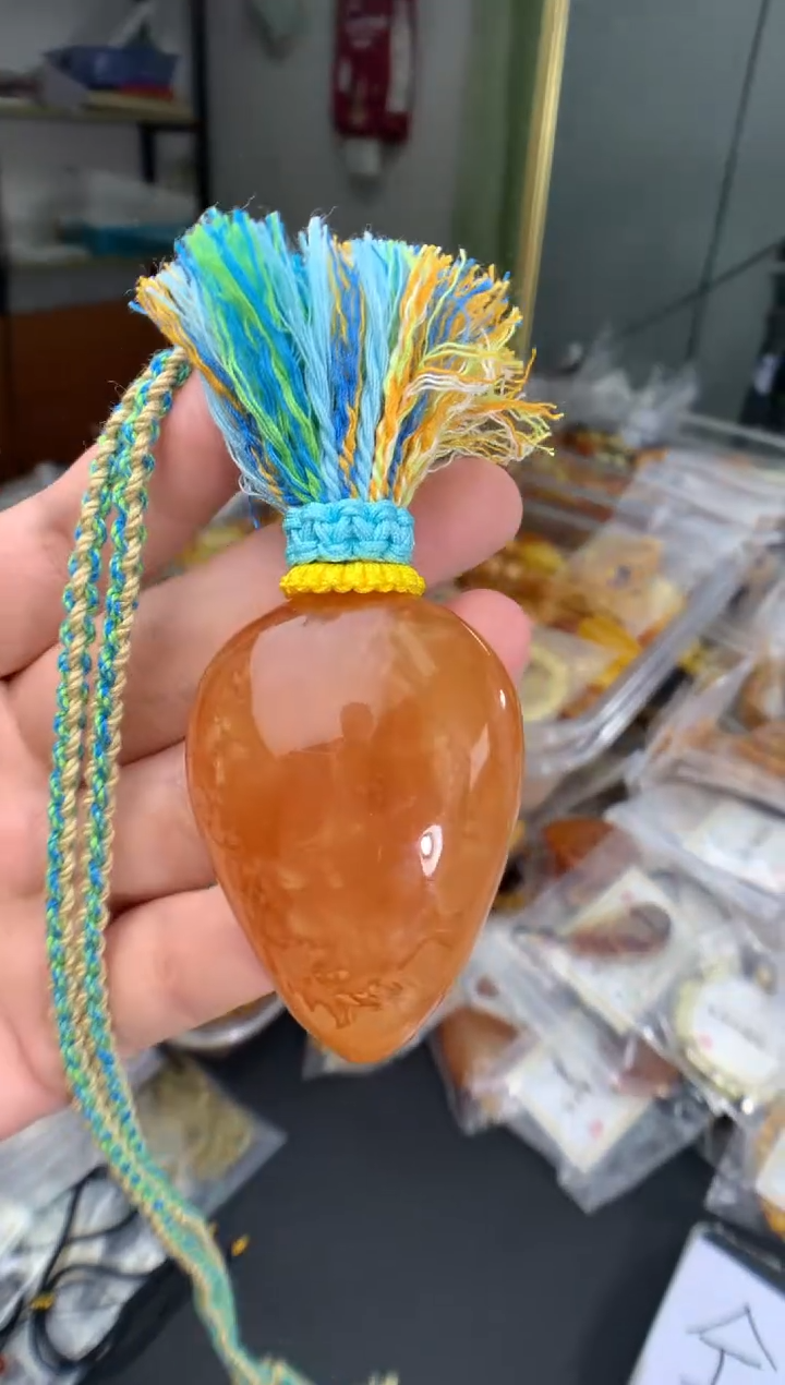 蜜蜡未镶嵌珠宝奇石1