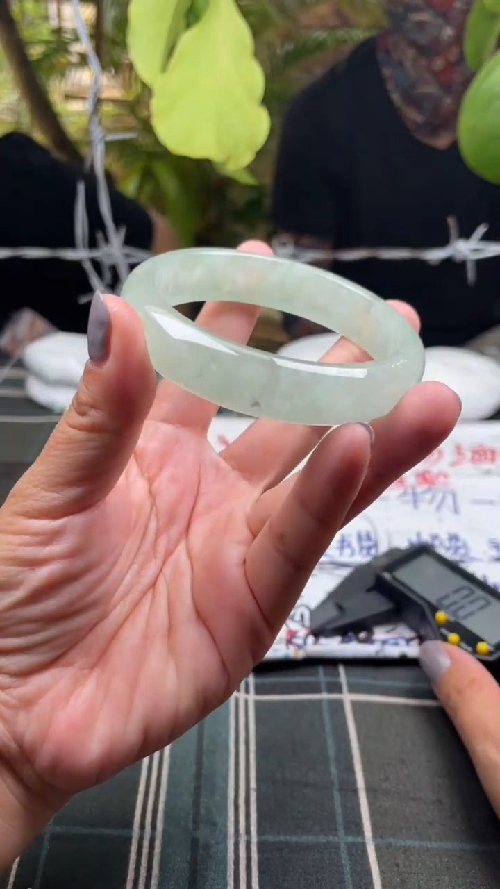 手镯边境直收直发