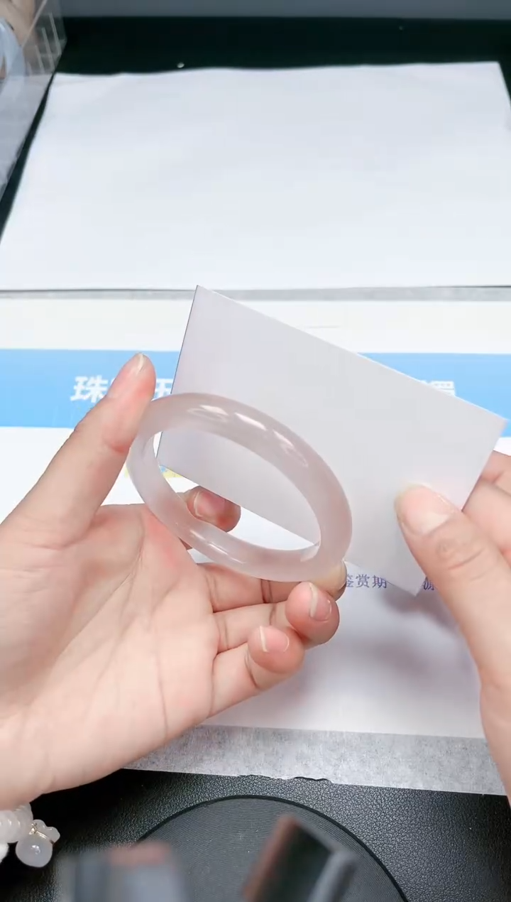 【闪购商品】石英质玉手镯未镶嵌20-60.8