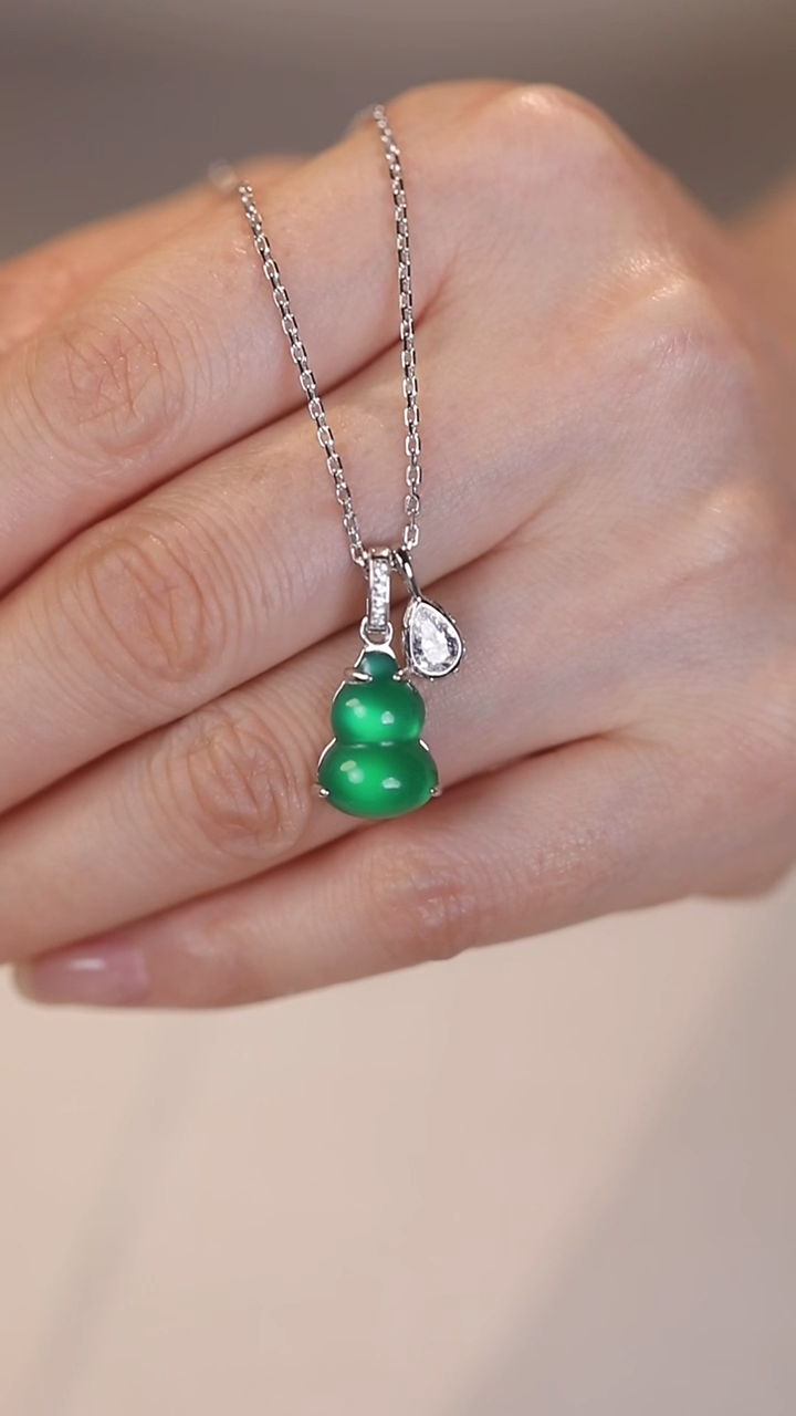 银S925镶嵌吊坠(赠链)玛瑙/玉髓万能扣