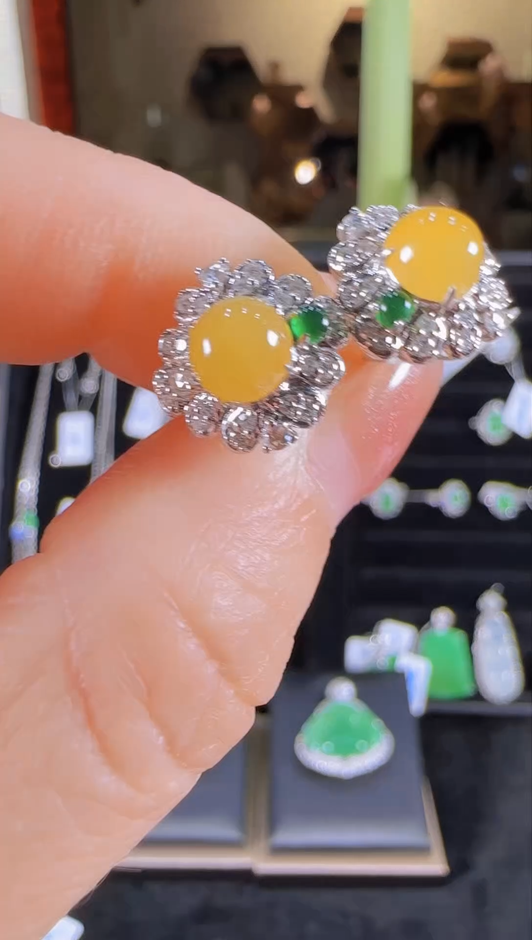 【闪购商品】翡翠耳坠未镶嵌冰黄翡蛋面