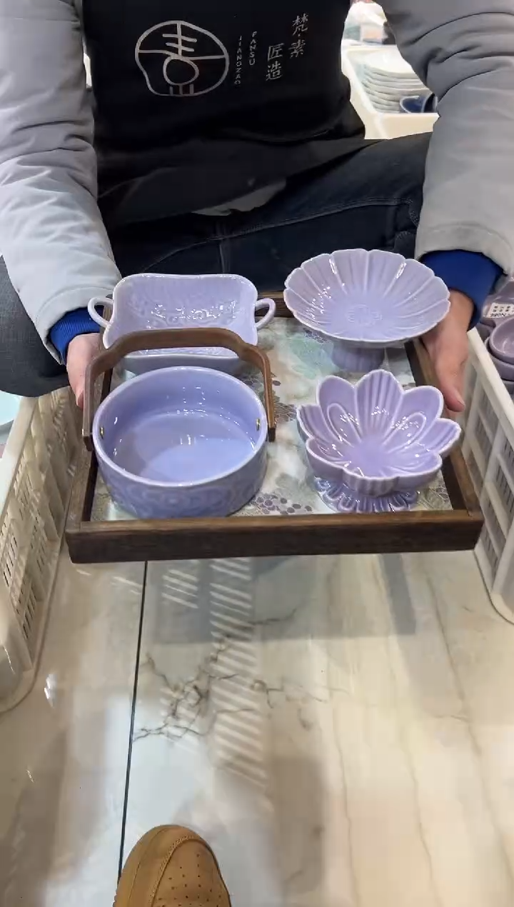 瓷片瓷正品果盘【带托盘布垫】