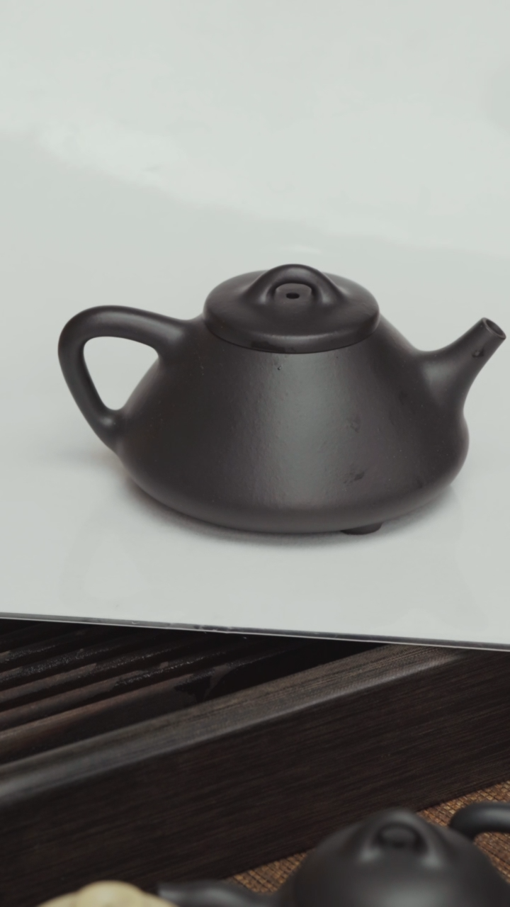 【闪购商品】紫砂茶壶底槽青还原烧-子冶石瓢-200CC-全手