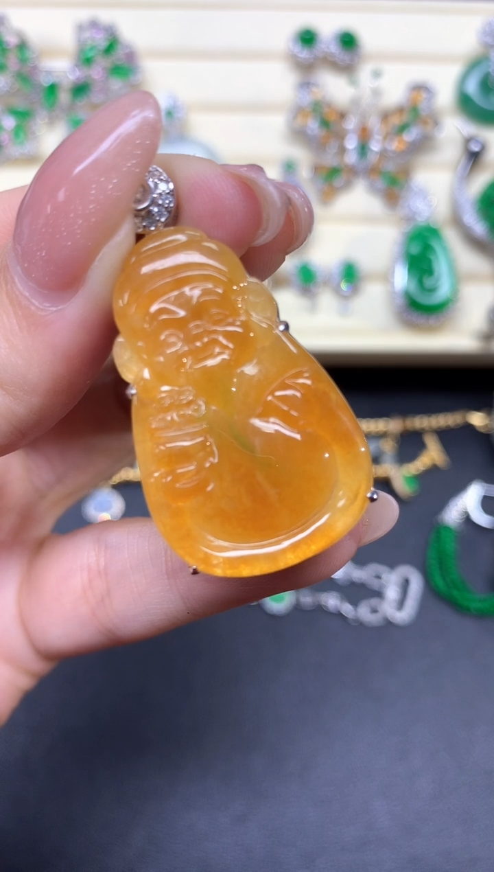 【闪购商品】翡翠吊坠(不含链)18K金镶嵌吊坠|19800