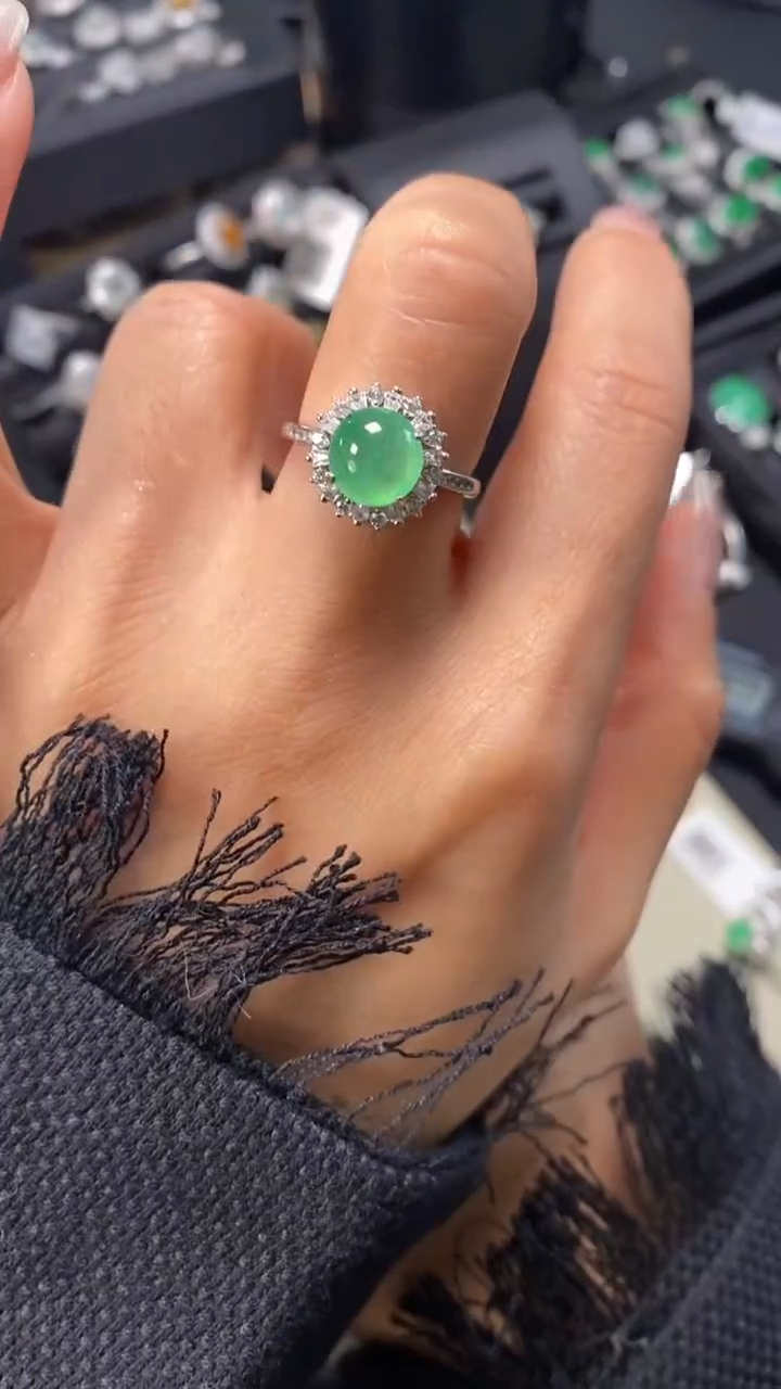 【闪购商品】翡翠戒指银S925镶嵌9079