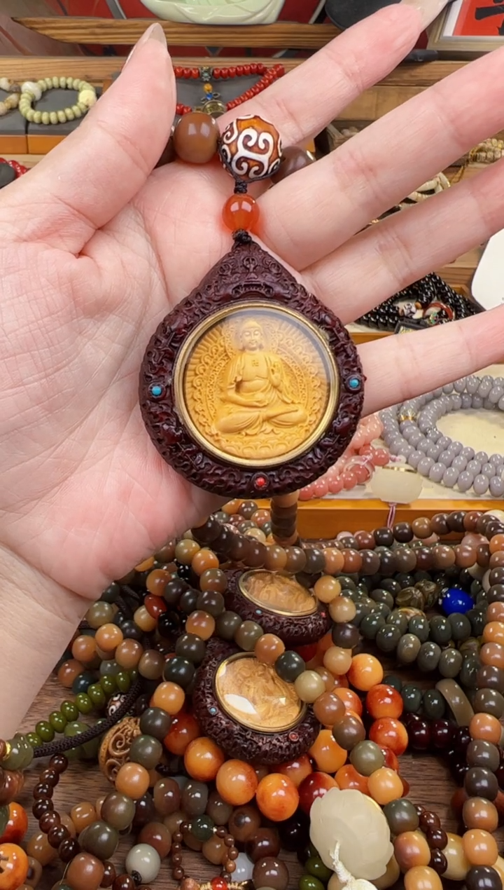 【闪购商品】菩提根/象牙果手串十二生肖108颗（狗猪—阿弥）