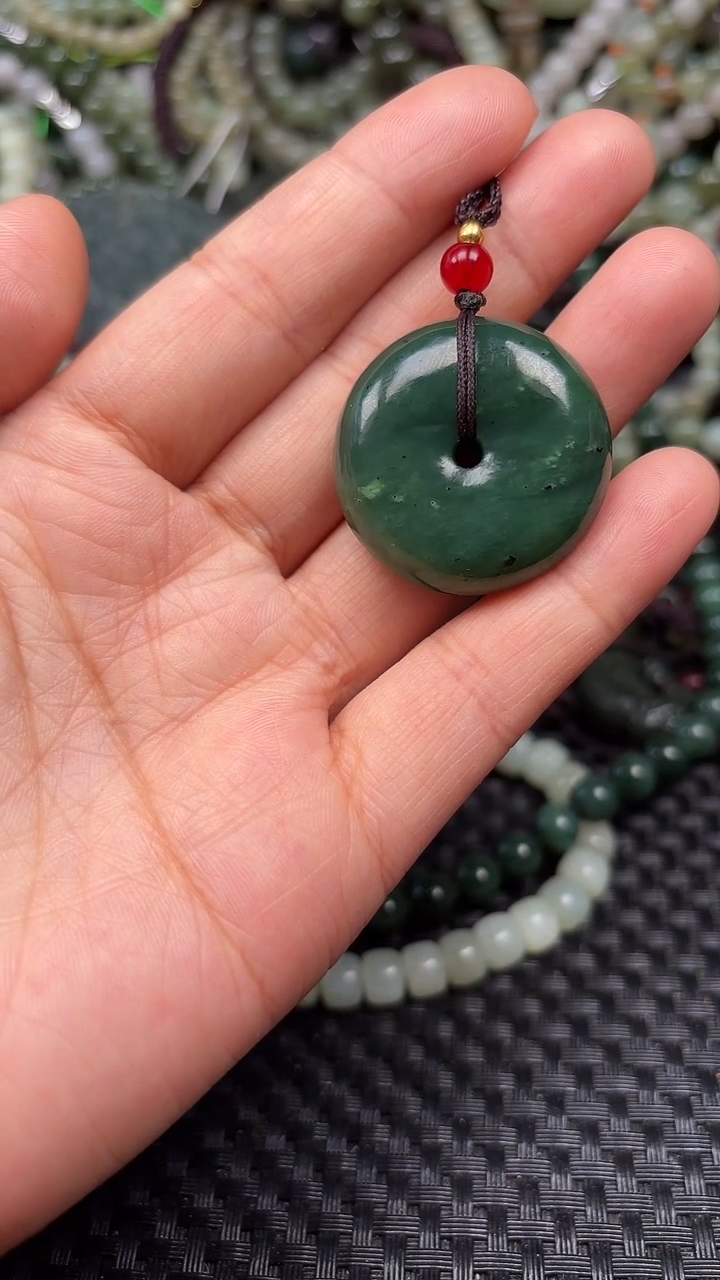 【闪购商品】和田玉未镶嵌颈饰1