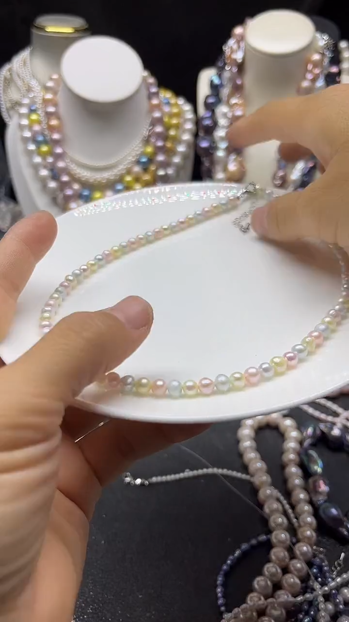 颈饰未镶嵌淡水珍珠多人