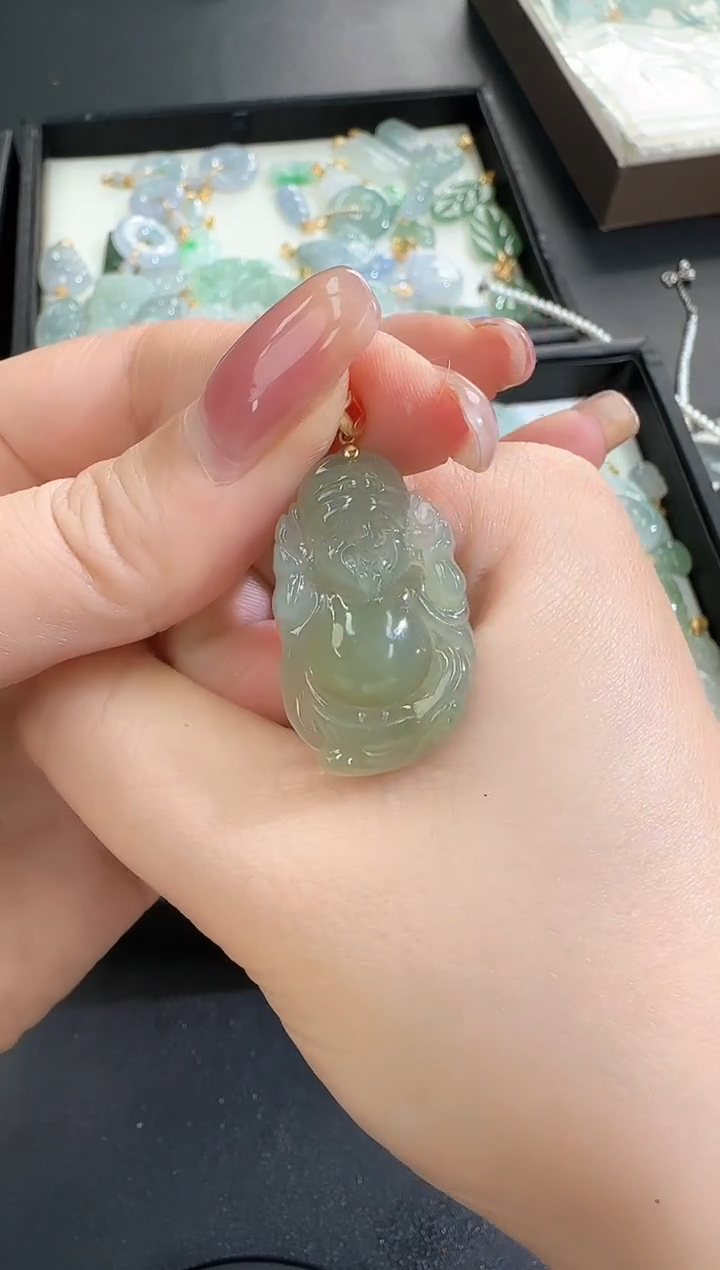 【闪购商品】翡翠颈饰18K金镶嵌250211176