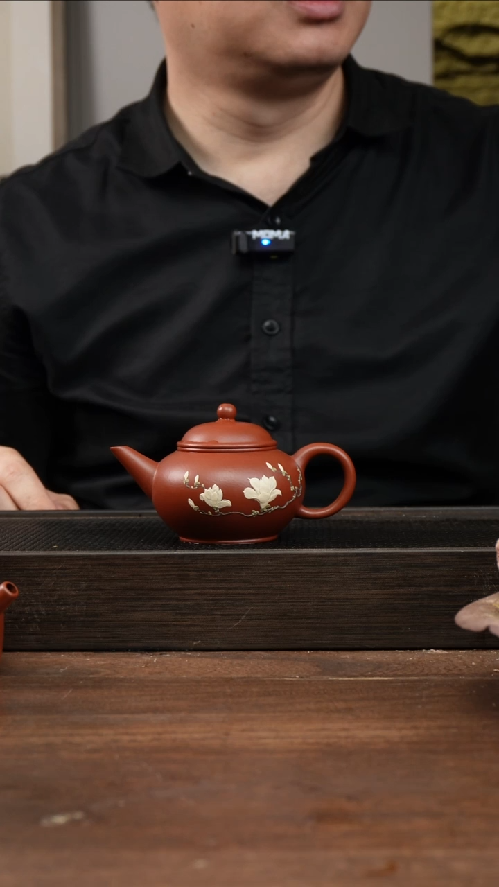 茶杯紫砂轻****?朱泥水平     堆绘玉兰花   150CC  