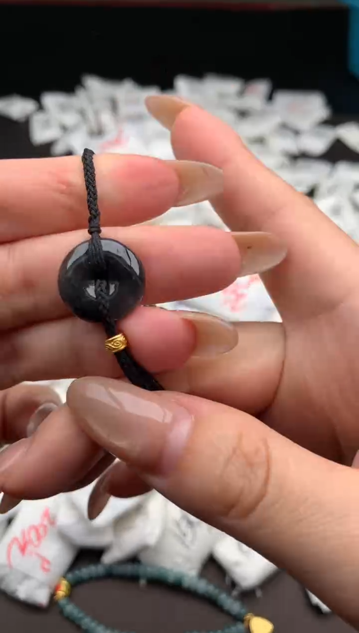 【闪购商品】翡翠手绳未镶嵌 一