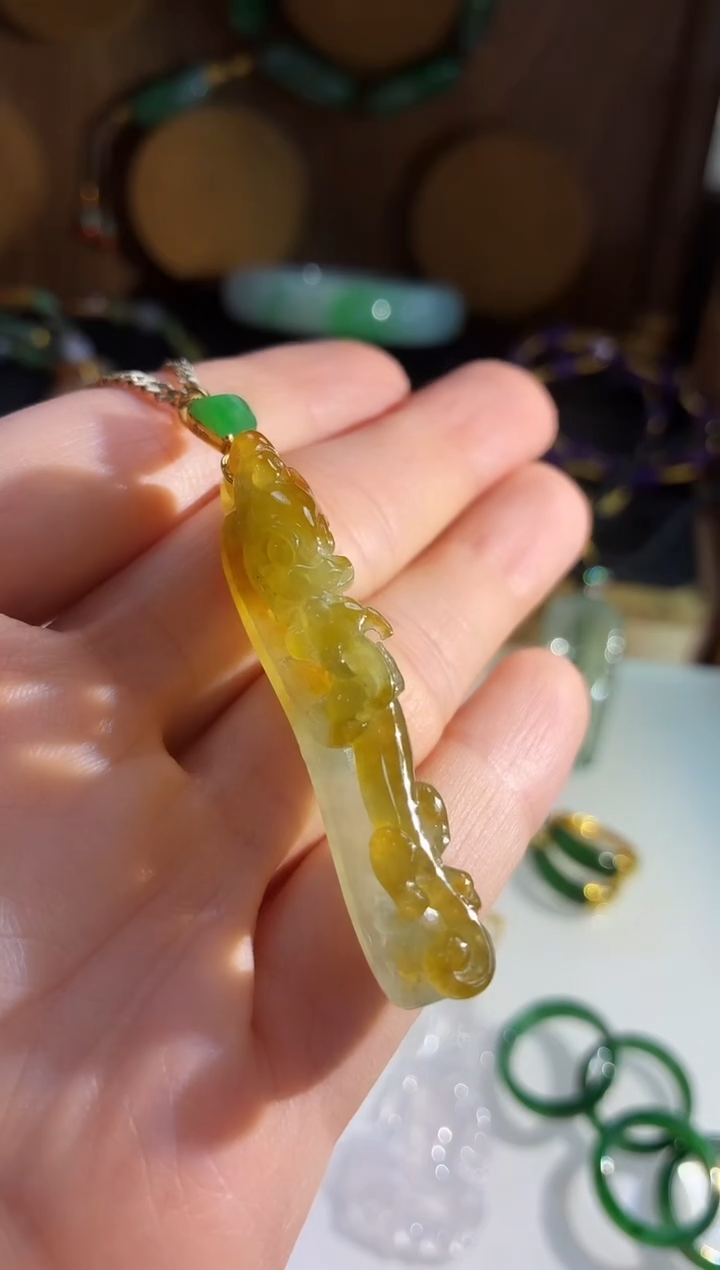 吊坠(不含链)18K金镶嵌翡翠吊坠