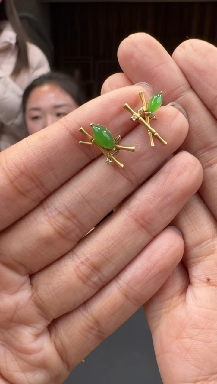 【闪购商品】和田玉21718K金镶嵌1.25赵玉