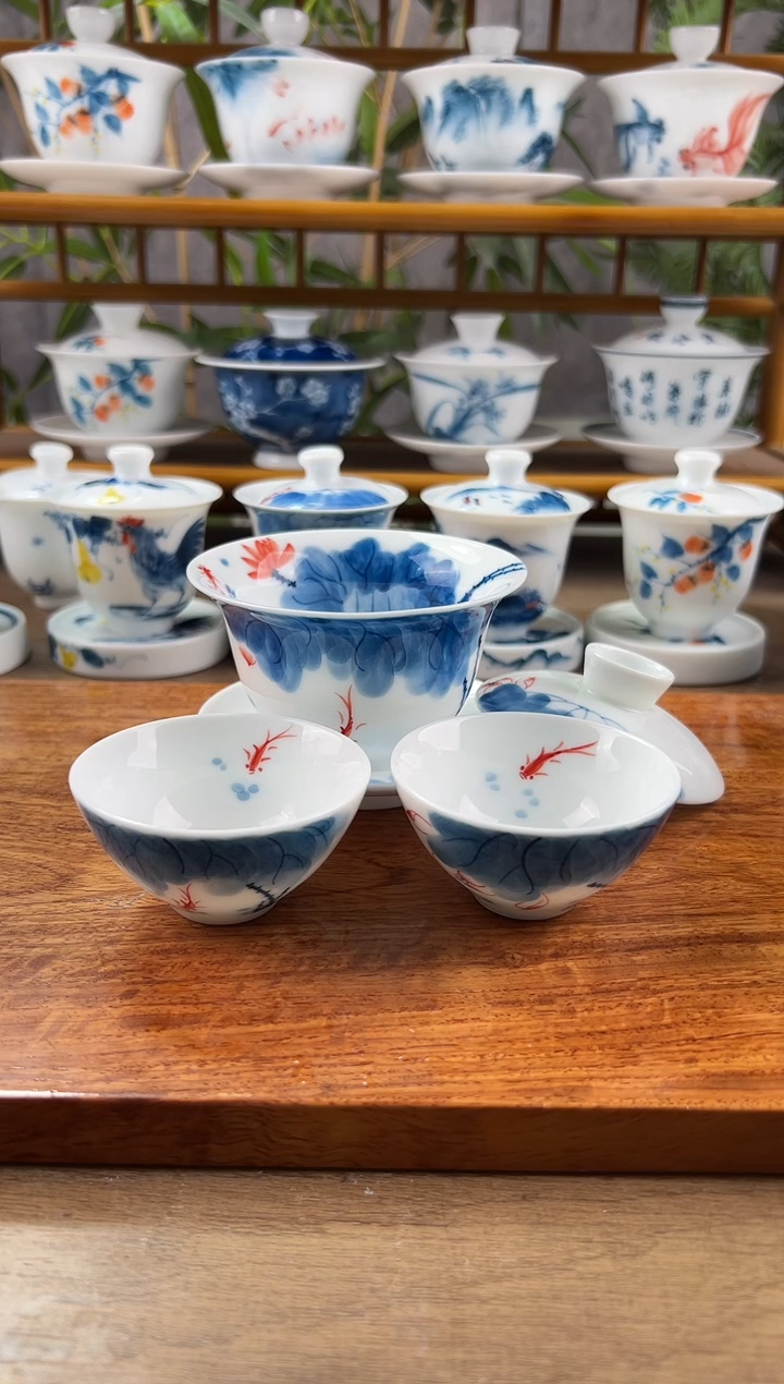 【闪购商品】微瑕线条莲150ml內绘盖碗+斗笠杯3个