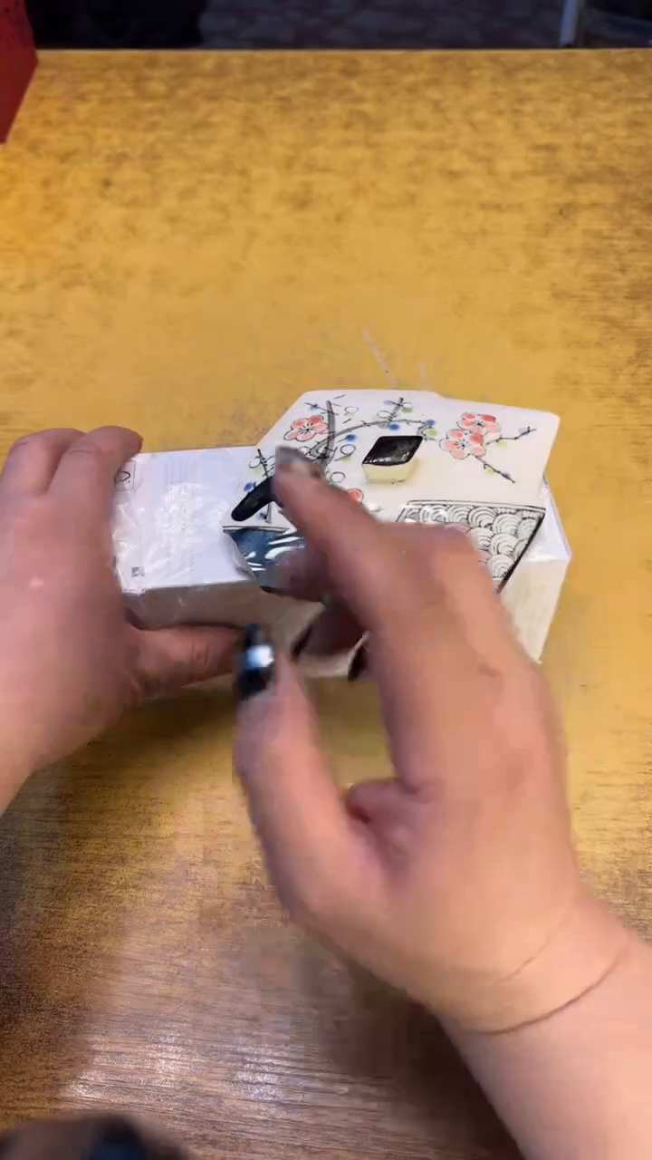 瓷器瓷器瑕疵破破129卸妆碗