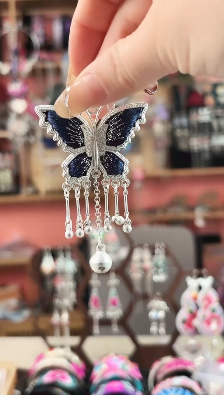 艺枝独秀老绣饰品108