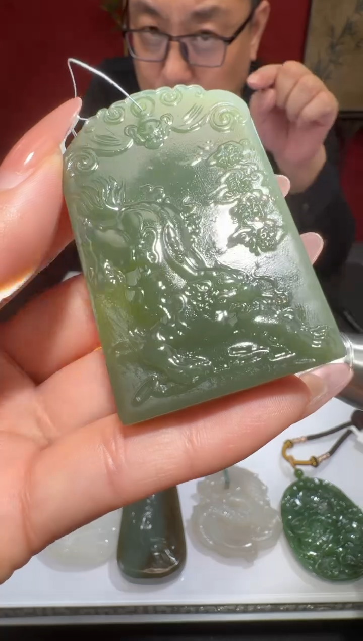 颈饰未镶嵌和田玉398195