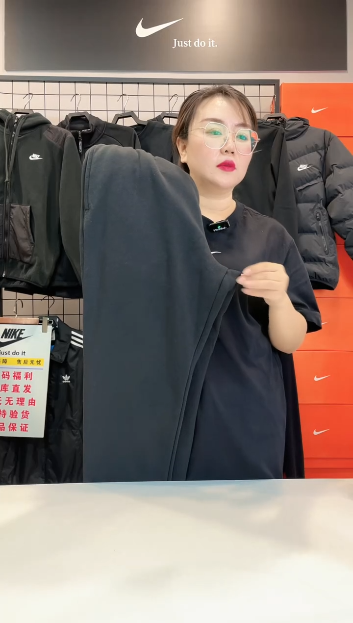 2672黑色长裤XL码150斤-170斤不退换