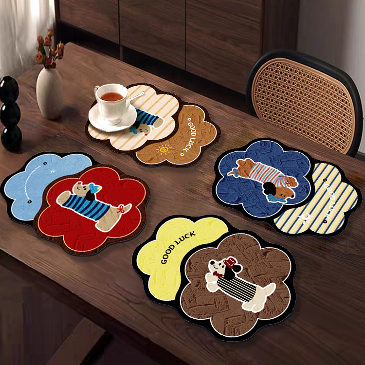 【四个装】腊肠小狗双花造型餐垫大尺寸沥水垫吸水速干桌面防滑垫子