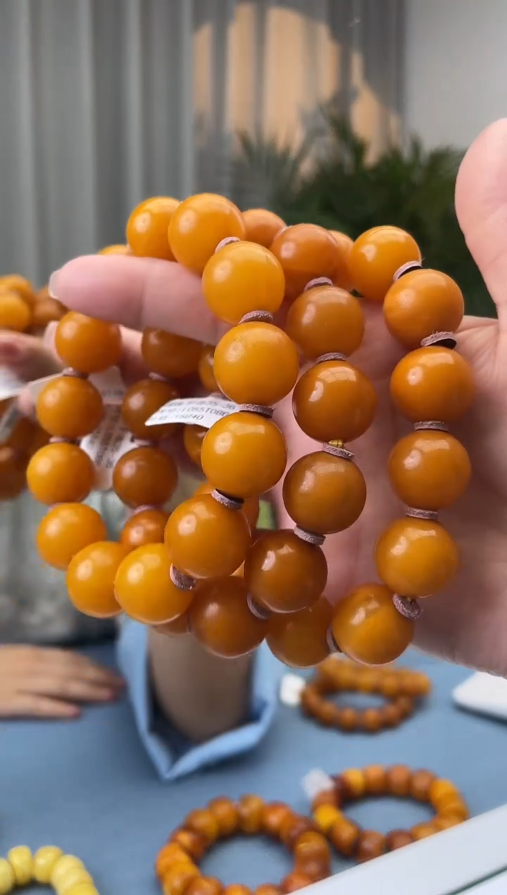 【闪购商品】蜜蜡珠宝奇石未镶嵌假一罚十，多样性发一件035.16