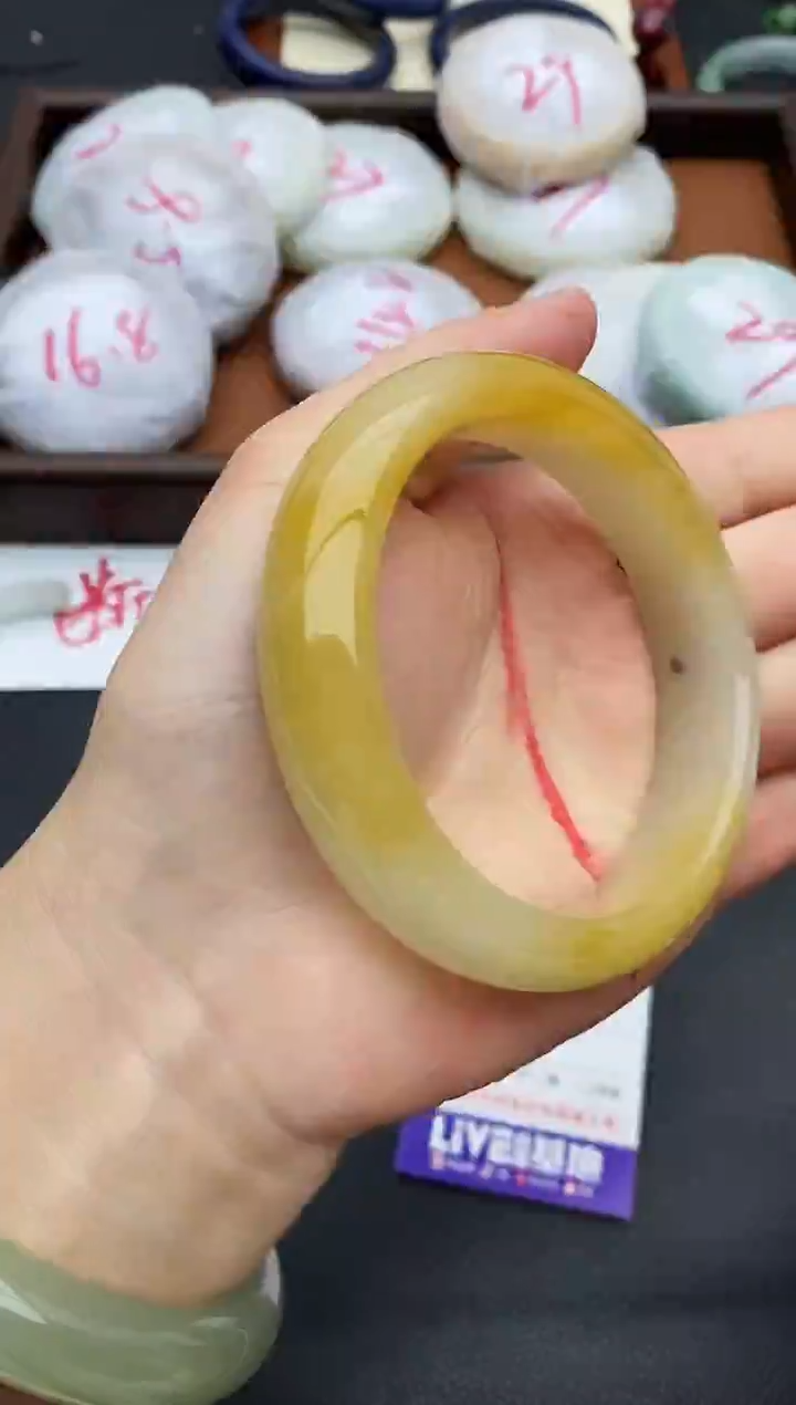 未镶嵌手镯石英质玉92+61/62