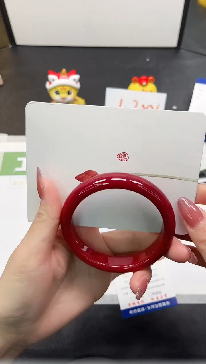 【闪购商品】石英质玉手镯未镶嵌174-60.7