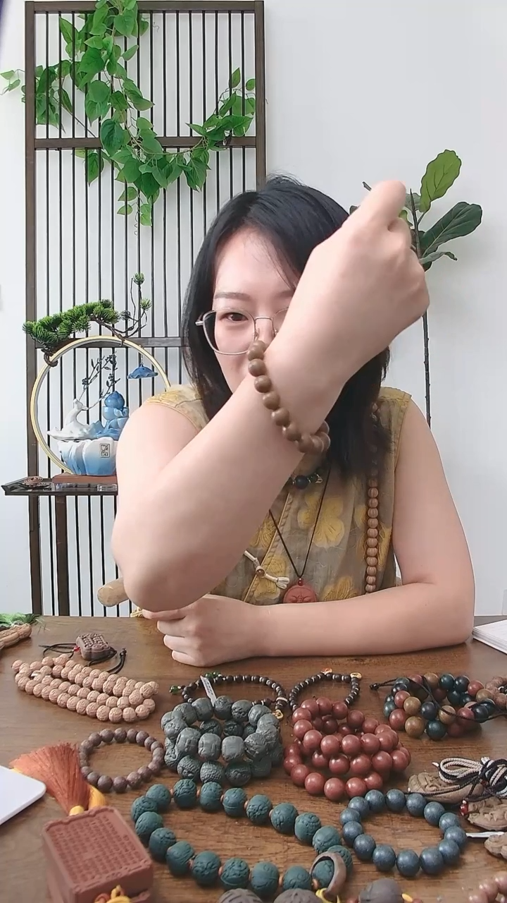 泥塑老桂花手串+六龄的一鹿生花