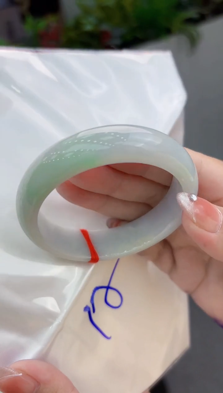 【闪购商品】翡翠手镯未镶嵌翡翠手镯