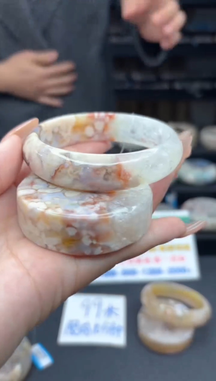 【闪购商品】石英质玉手镯未镶嵌768（60圈赠送镯心）