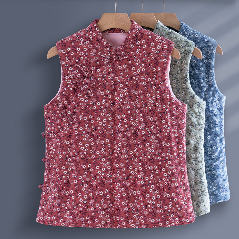棉花手工盘扣马甲女中国风复古拜年服中式马夹碎花保暖棉坎肩冬季
