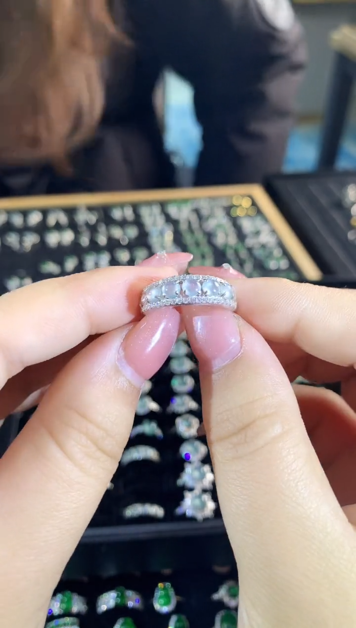 【闪购商品】翡翠戒指银S925镶嵌098zy时尚