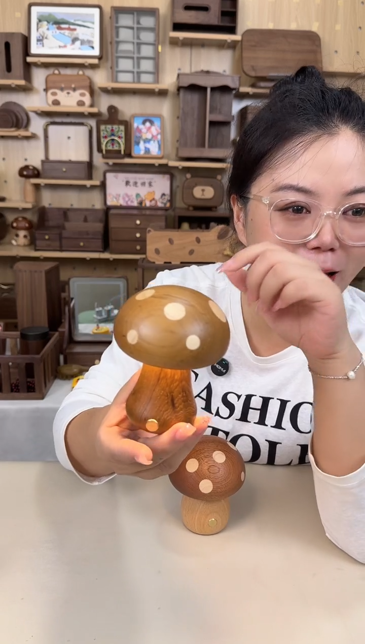 木柚木实木蘑菇灯