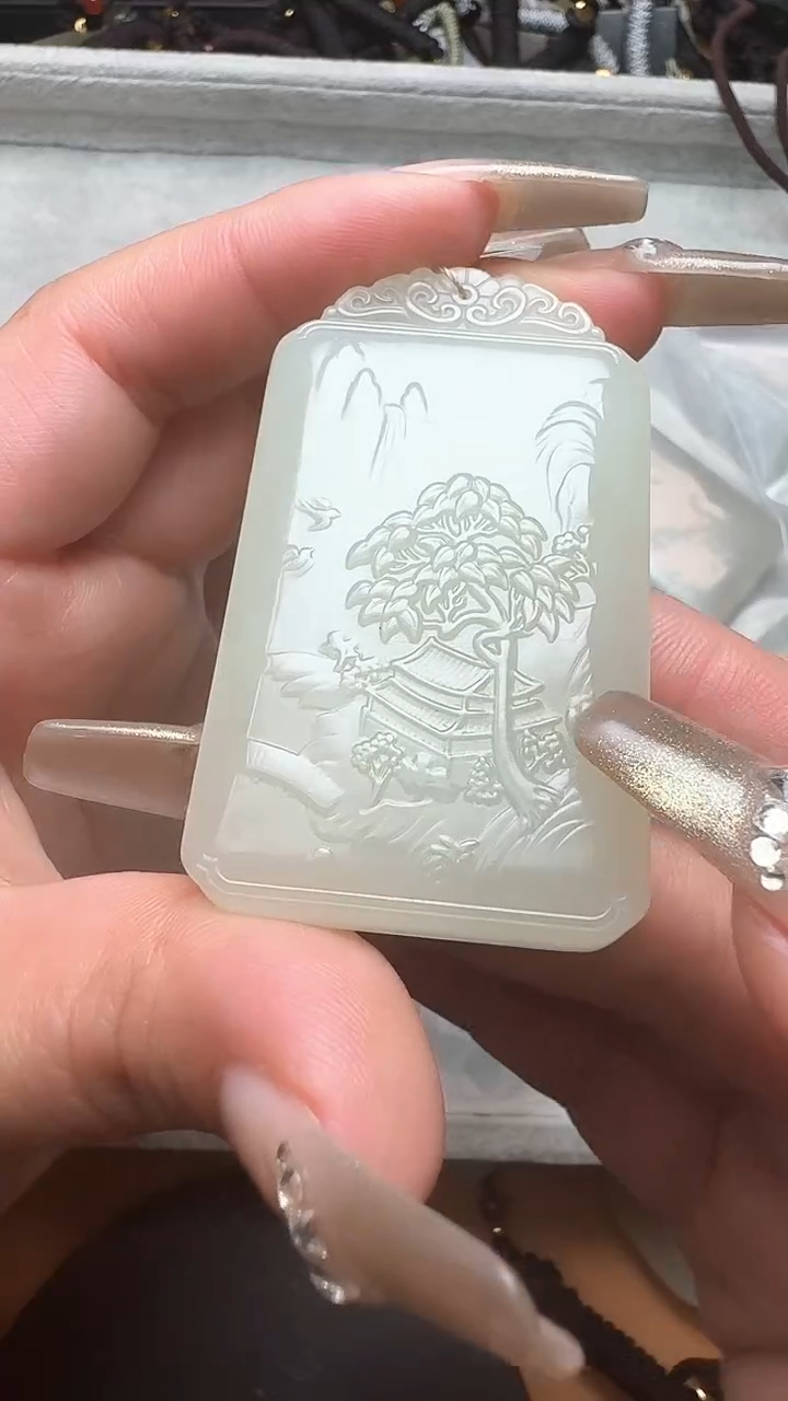 【闪购商品】和田玉颈饰未镶嵌1