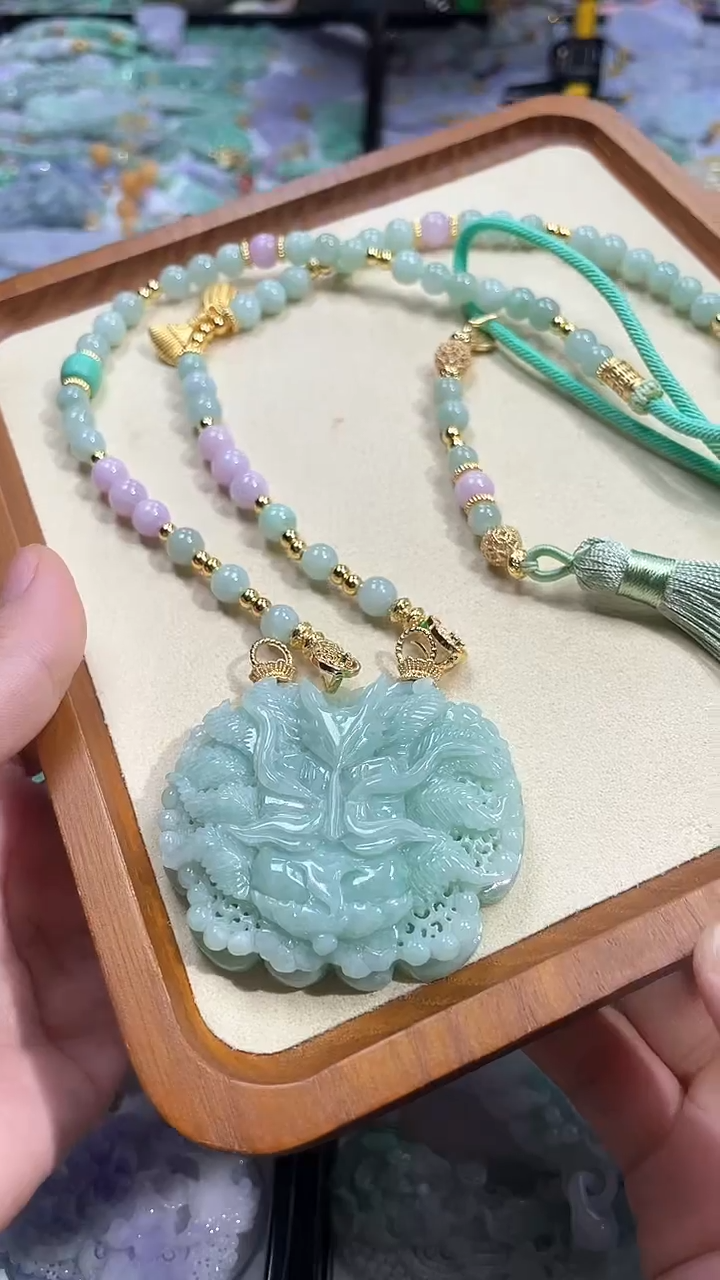 【闪购商品】翡翠颈饰未镶嵌吊坠