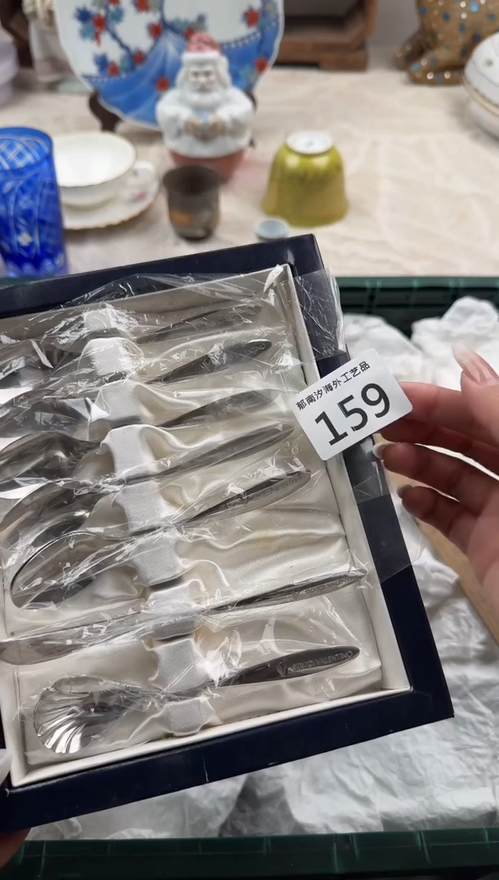 咕*滴B          159