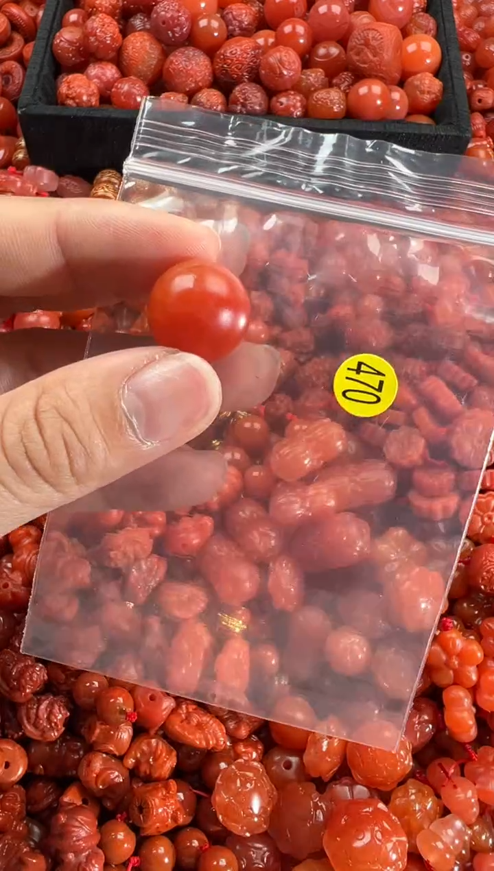 【闪购商品】南红玛瑙颈饰未镶嵌1