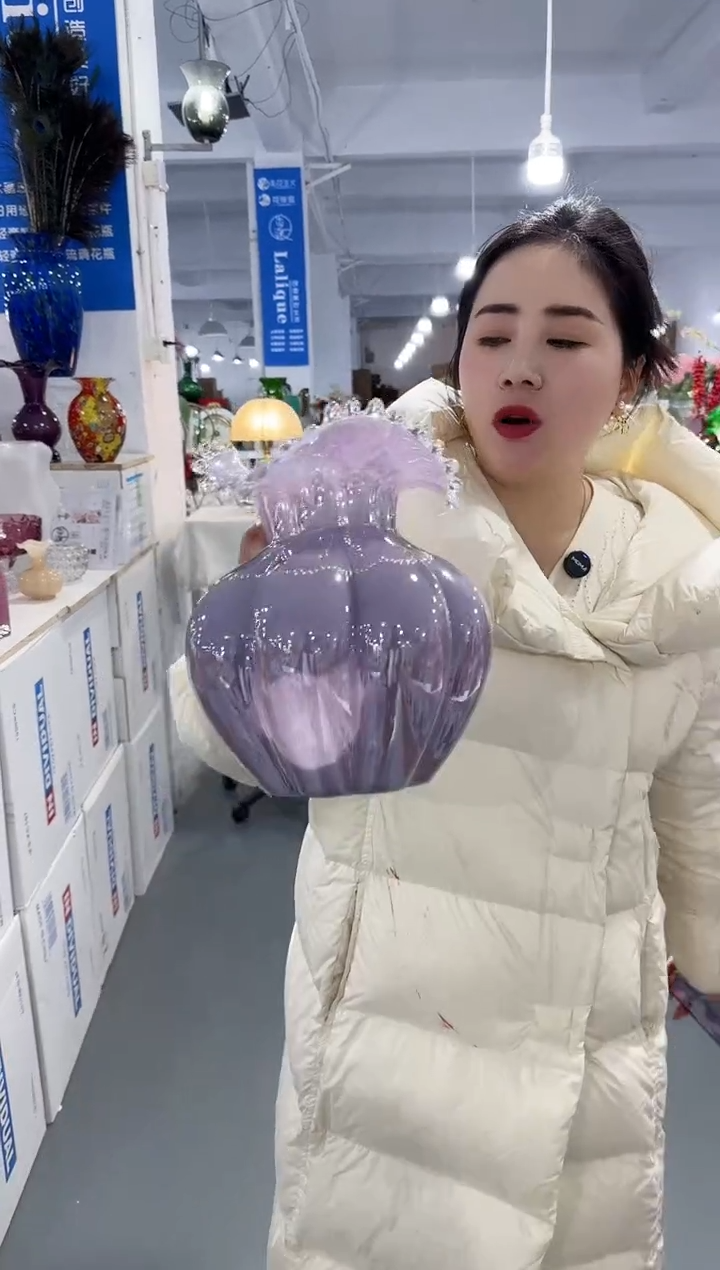 【闪购商品】玻璃安琪花瓶微瑕-2XVD