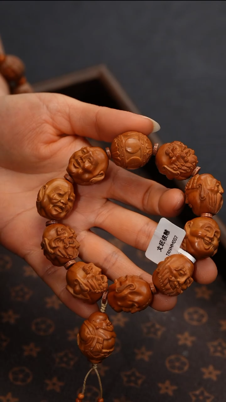 【闪购商品】橄榄核吊坠橄榄核