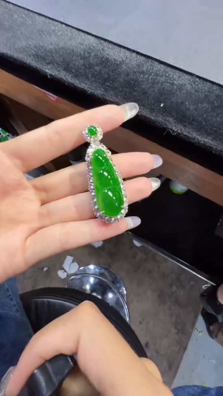 定制翡翠银S925镶嵌豆子1