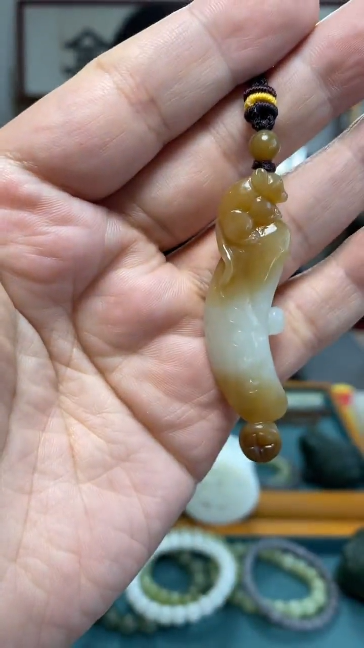 颈饰未镶嵌和田玉97