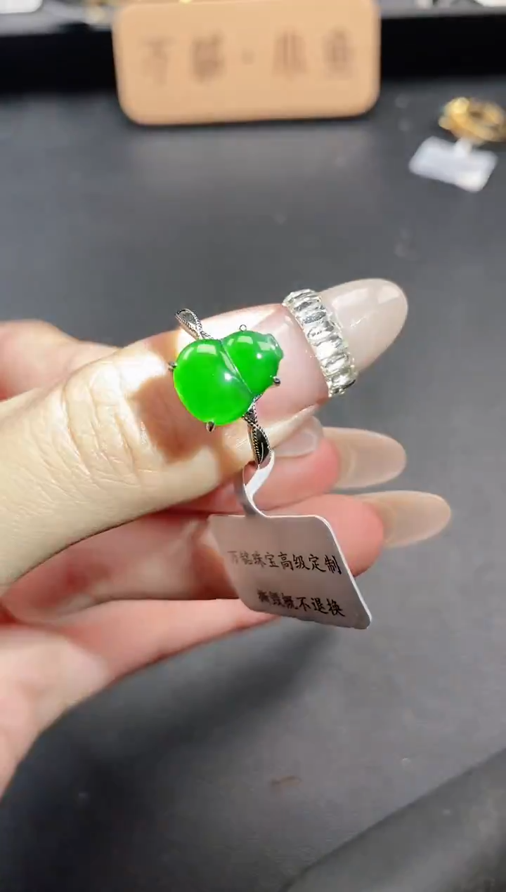 银S925镶嵌戒指翡翠15151