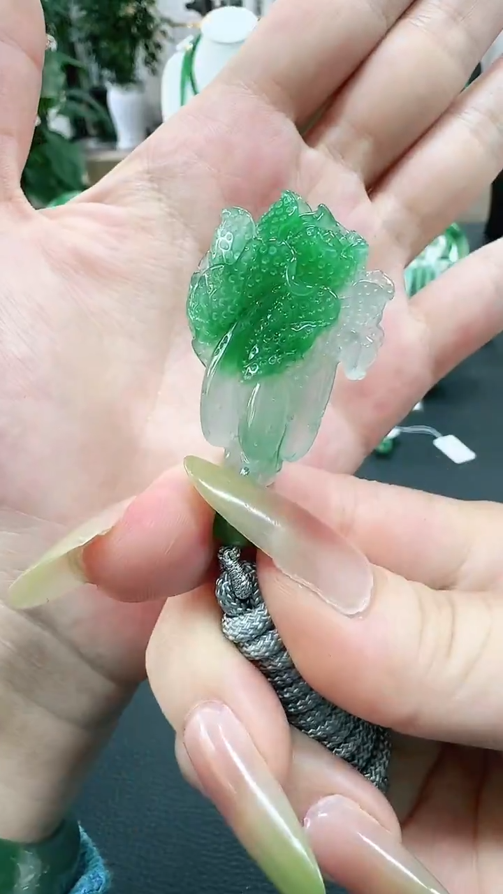 未镶嵌1石英质玉（非洲翠）/0092