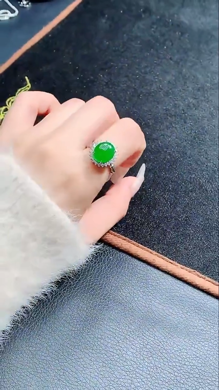 未镶嵌挂件翡翠天然翡翠