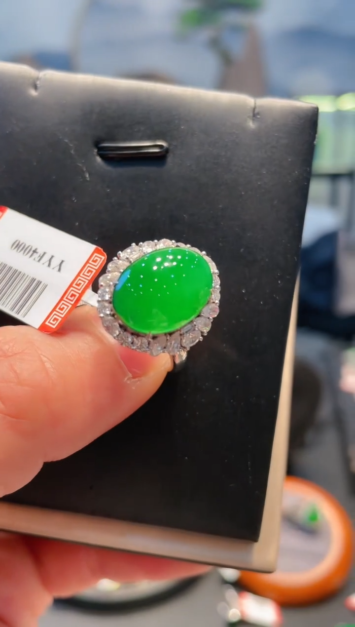 【闪购商品】翡翠颈饰18K金镶嵌B91天然A货翡翠