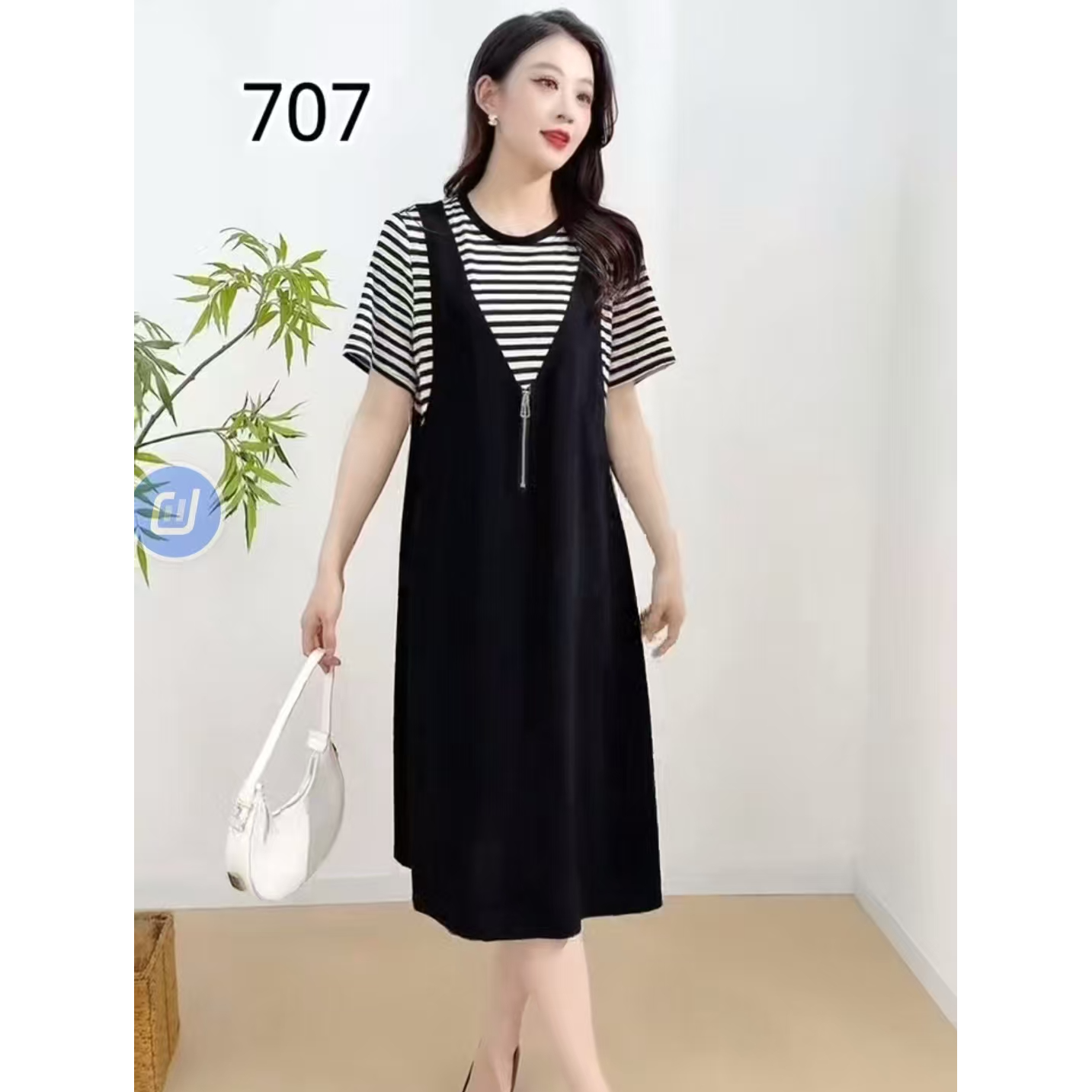 潮流时尚条连衣裙707