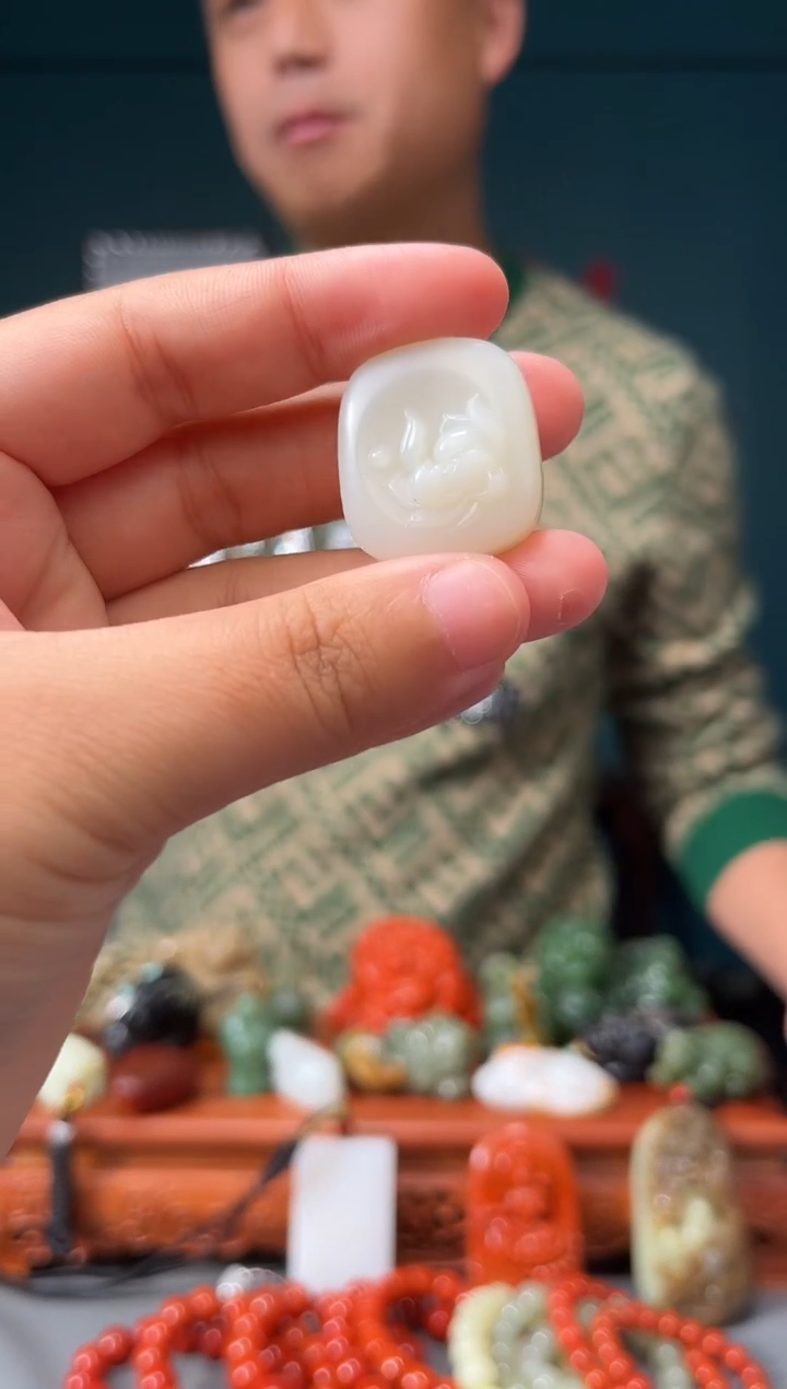 【闪购商品】和田玉颈饰未镶嵌吊坠