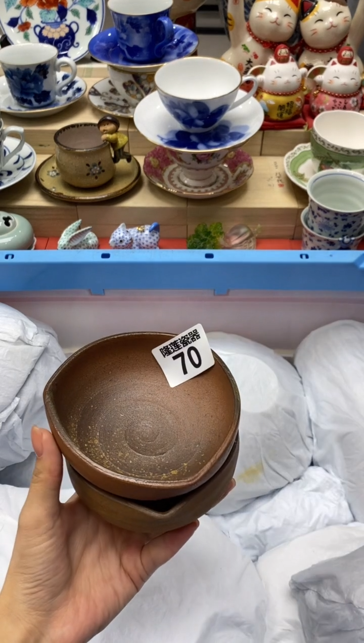 瓷片瞩*隆莲瓷器欢迎大家